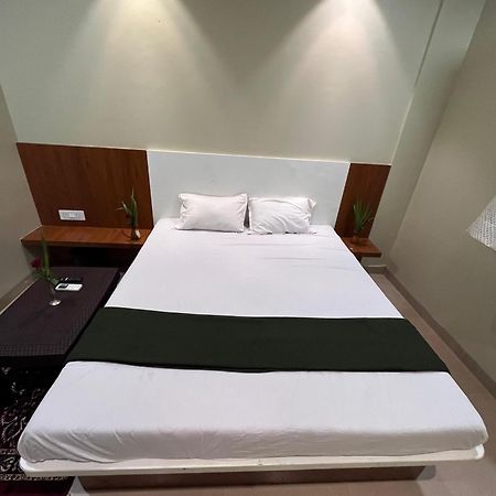 Hotel Sun Lodging Bhiwandi Exterior foto
