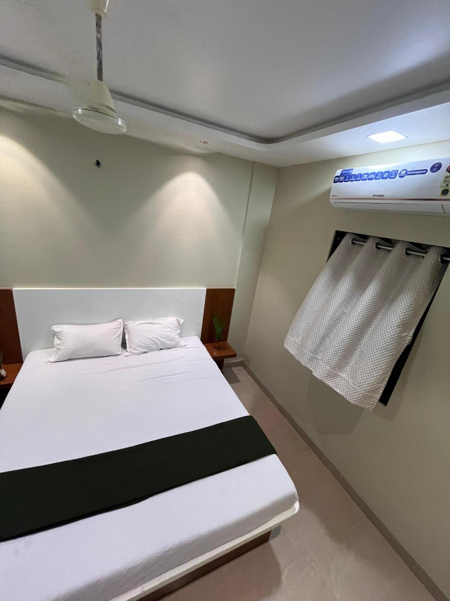 Hotel Sun Lodging Bhiwandi Exterior foto